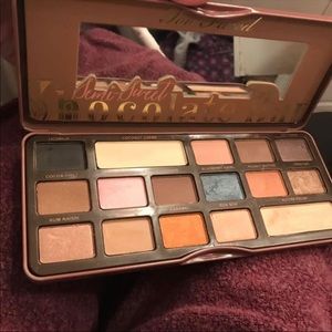 Too faced semi sweet pallete